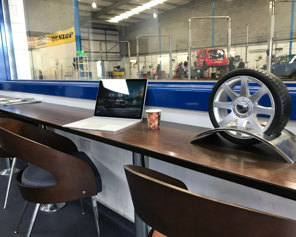 IN n OUT Autocentres image 2